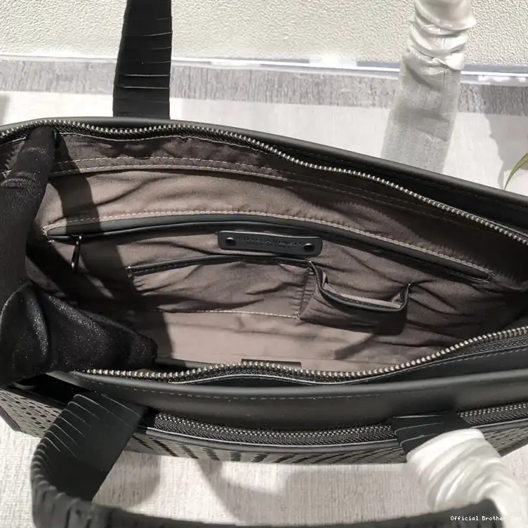 Official Brother Sam 2306YZ0039 Bottega Veneta Bag 0630